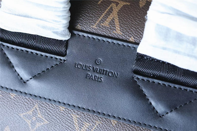 Fan Fashion Lu-Vi bags - 9556