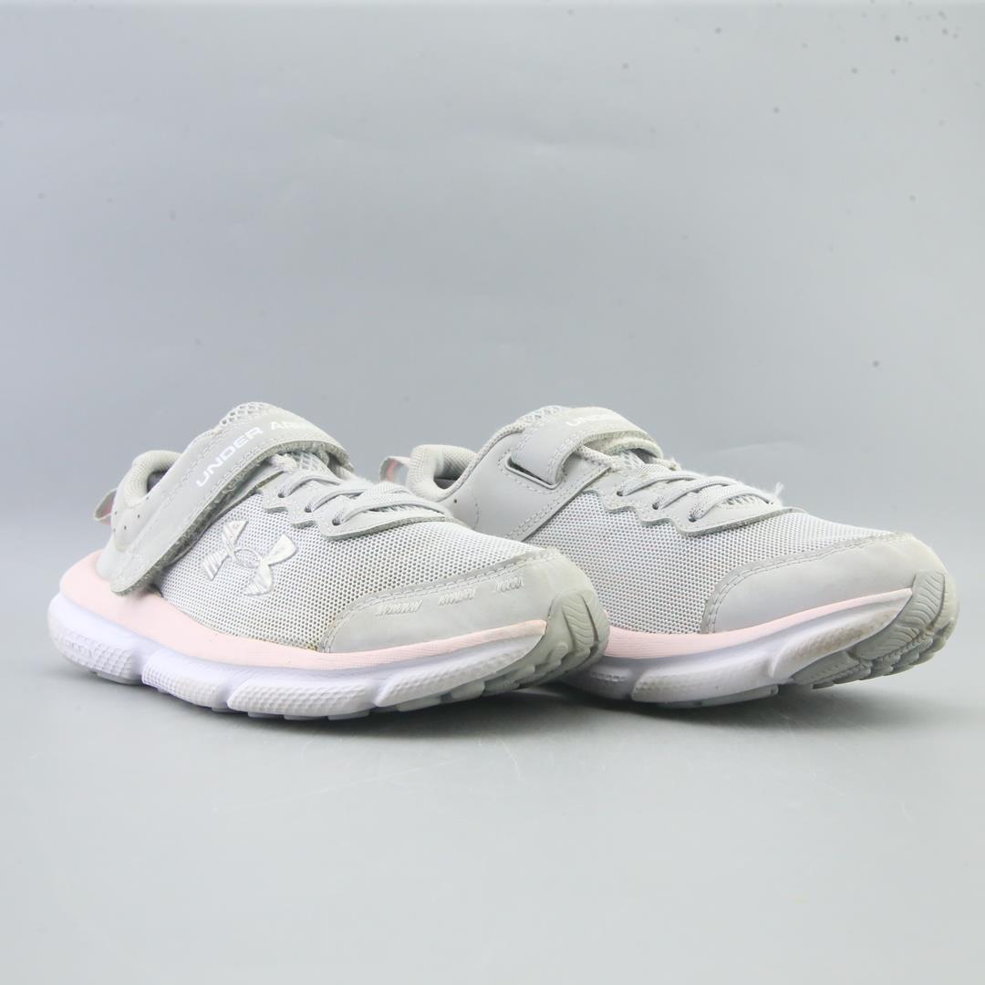 UNDER ARMOUR ASSERT 10