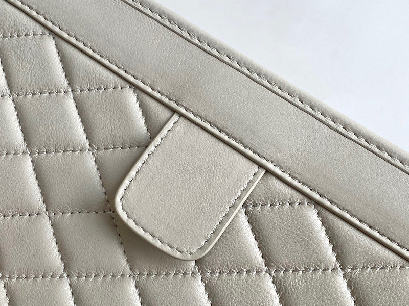 Amelia - YSL Bag - 4186