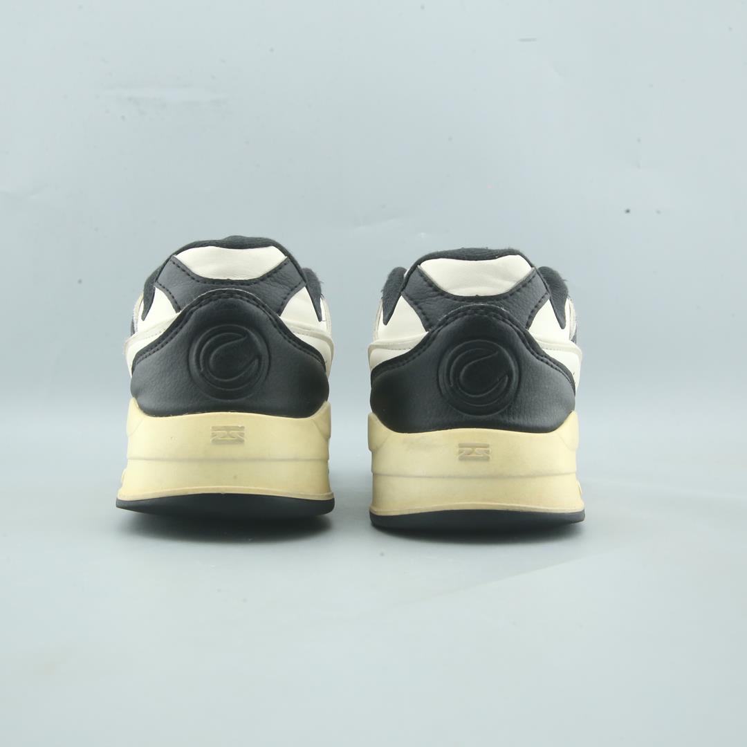 LI-NING .