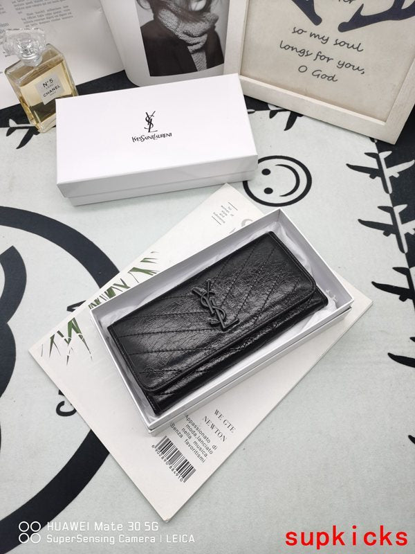 Amelia- Mix Wallets - 618