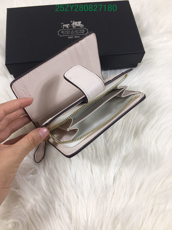 Amelia - CAH Wallet - 136