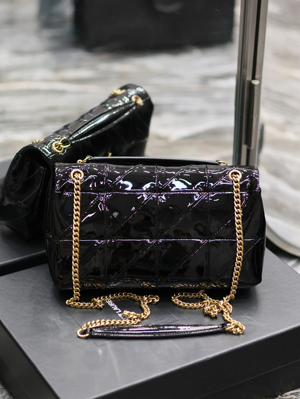 Amelia - YSL Bag - 1818