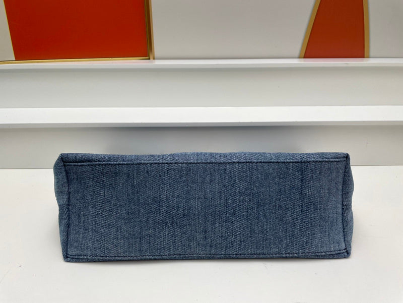 Amelia- PRDA  LUXURY BAGS - 042