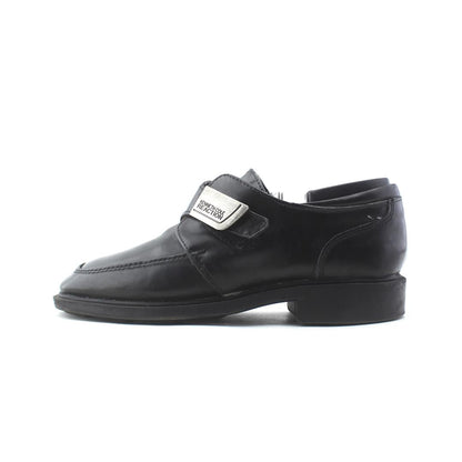 KENNETH COLE REACTION .