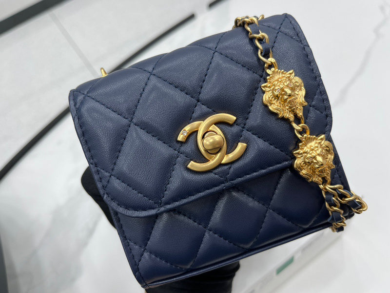 Wellow Bags - Chanel - Bags  - 236