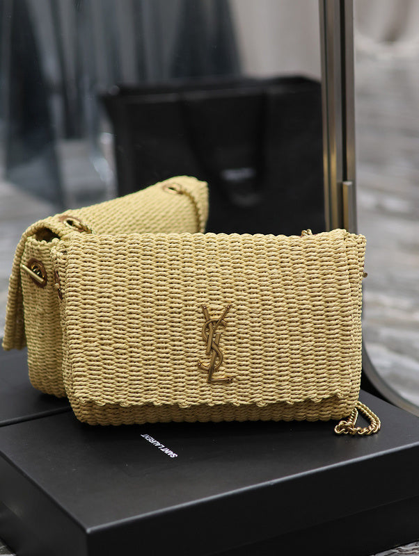 Amelia - YSL Bag - 1828