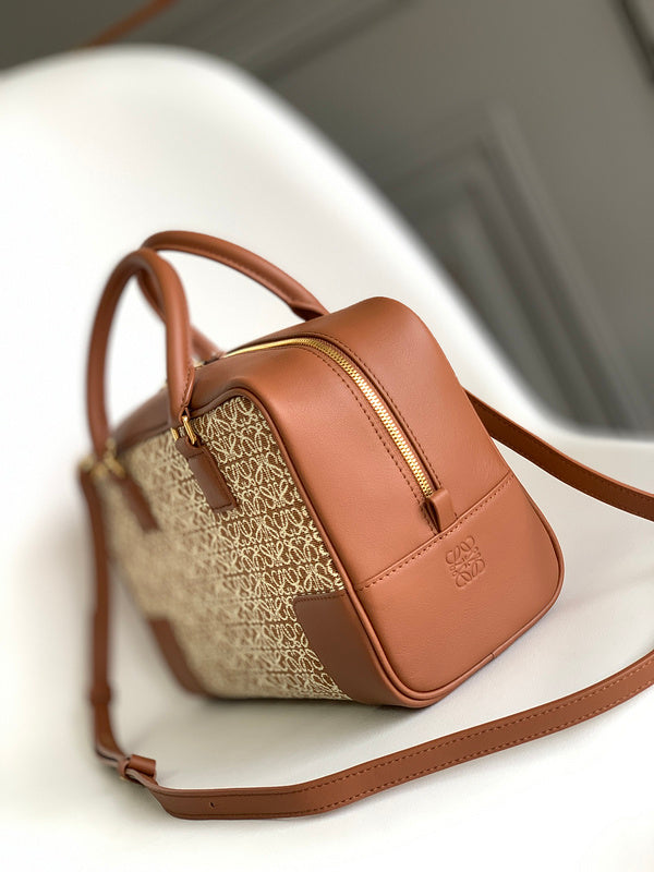 Amelia's Bag Gallery - LWO Bags - 921