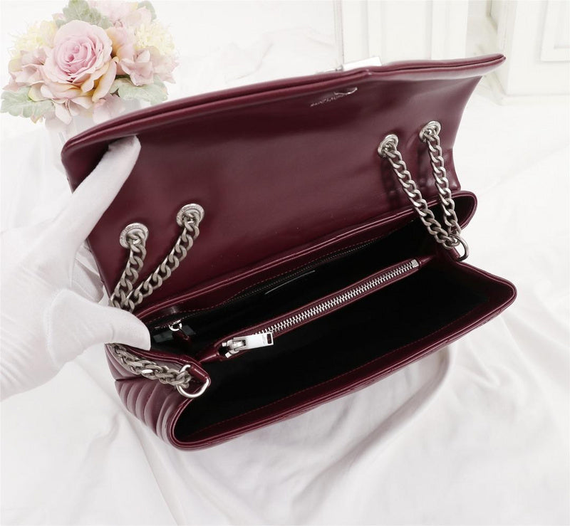 Amelia - YSL Bag - 2855