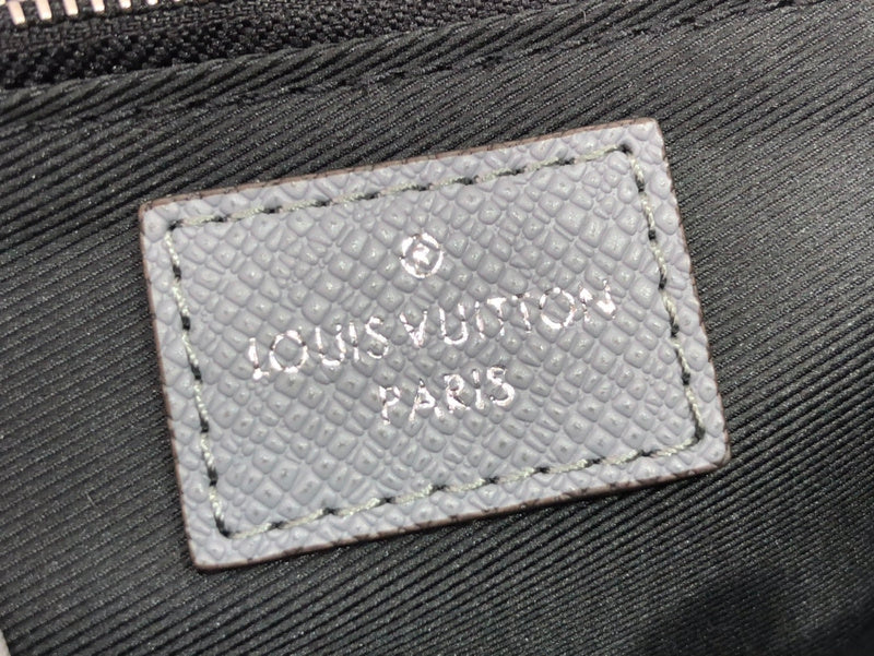 Fan Fashion Lu-Vi bags - 17382