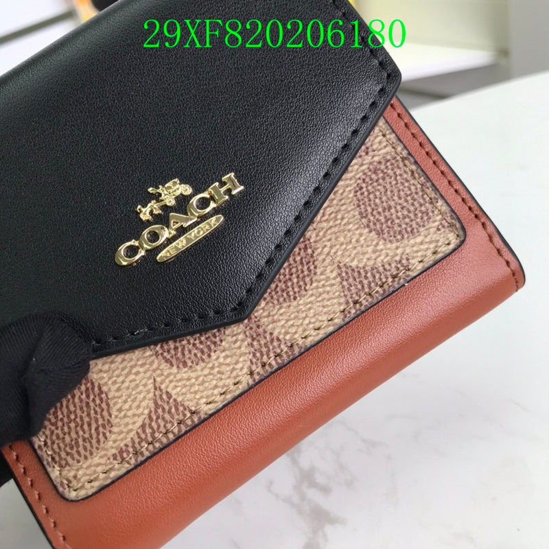 Amelia - CAH Wallet - 025