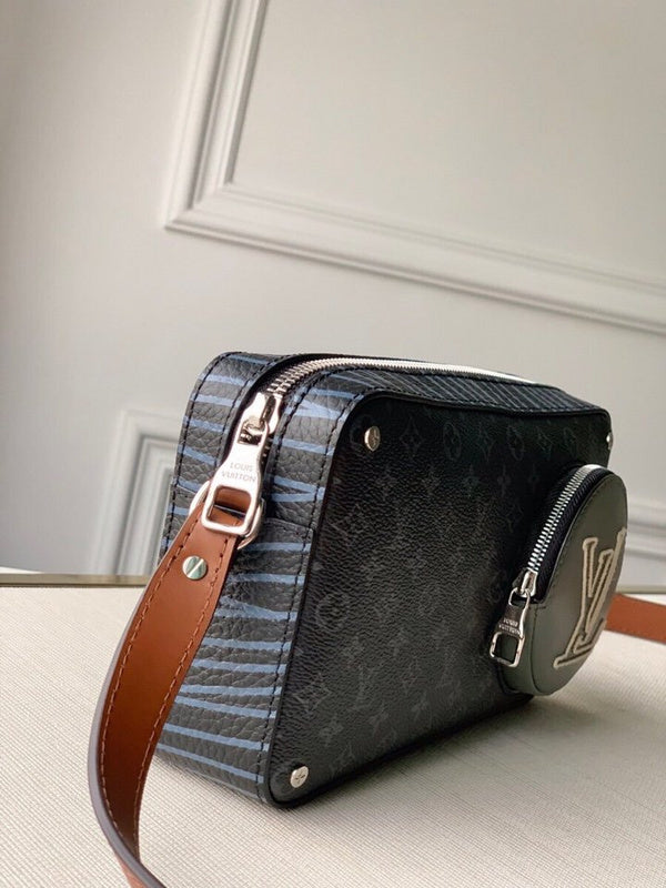Fan Fashion Lu-Vi bags - 17736
