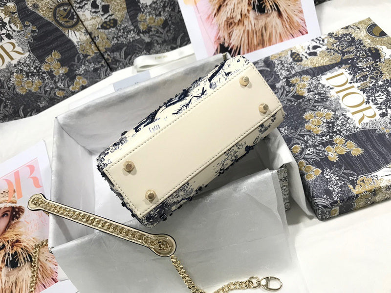 Amelia - DYOR   BAGS FOR WOMEN - FASHION LUXURY BAGS 202