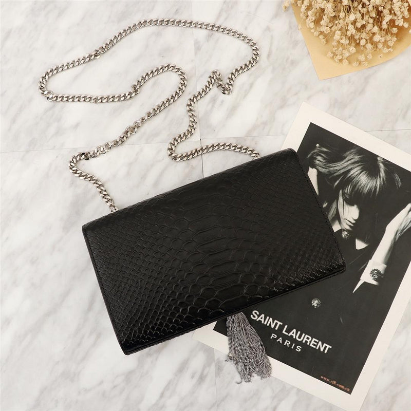 Amelia - YSL Bag - 2601