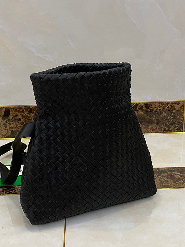B-VENETA STYLISH HANBAGS FOR WOMEN  - 174