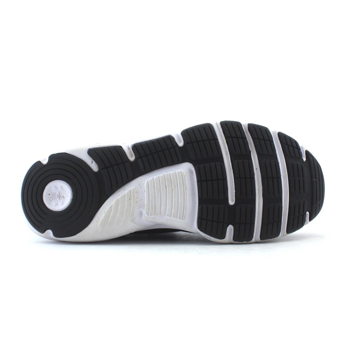 UNDER ARMOUR UA ASSERT 9