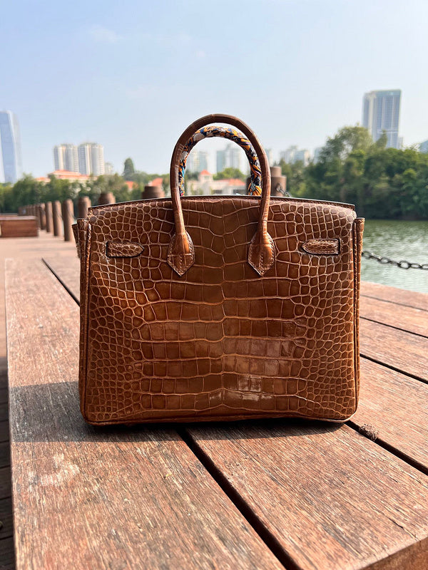 Amelia - HMS Bags - 1762