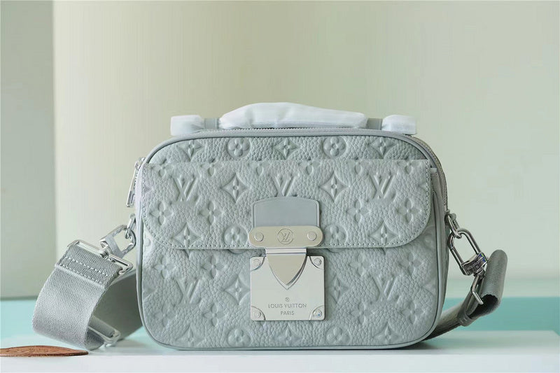 Fan Fashion Lu-Vi bags - 9909
