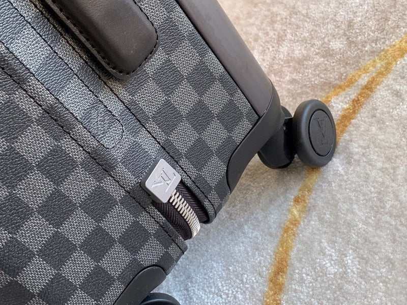 Fan Fashion Lu-Vi bags - 11405