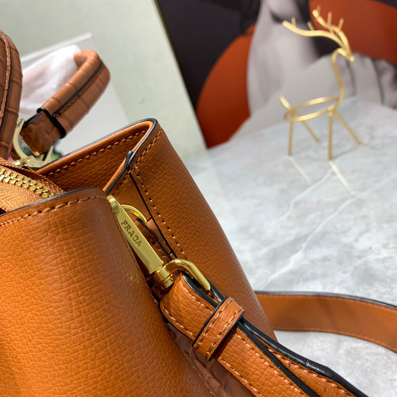 Amelia- PRDA  LUXURY BAGS - 102