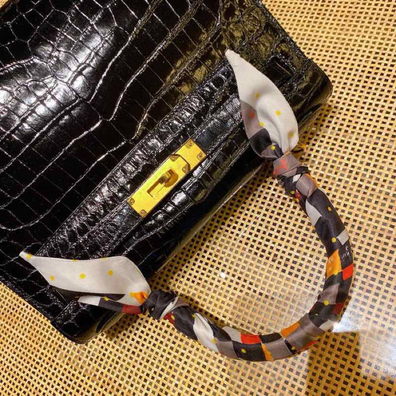 Amelia - HMS Bags - 1609