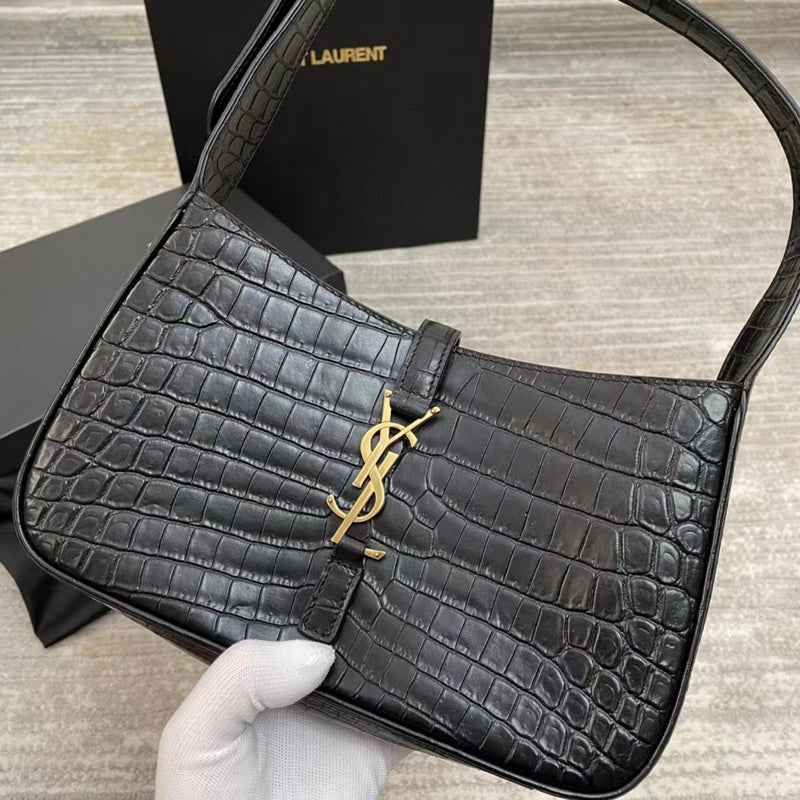 Amelia - YSL Bag - 3817