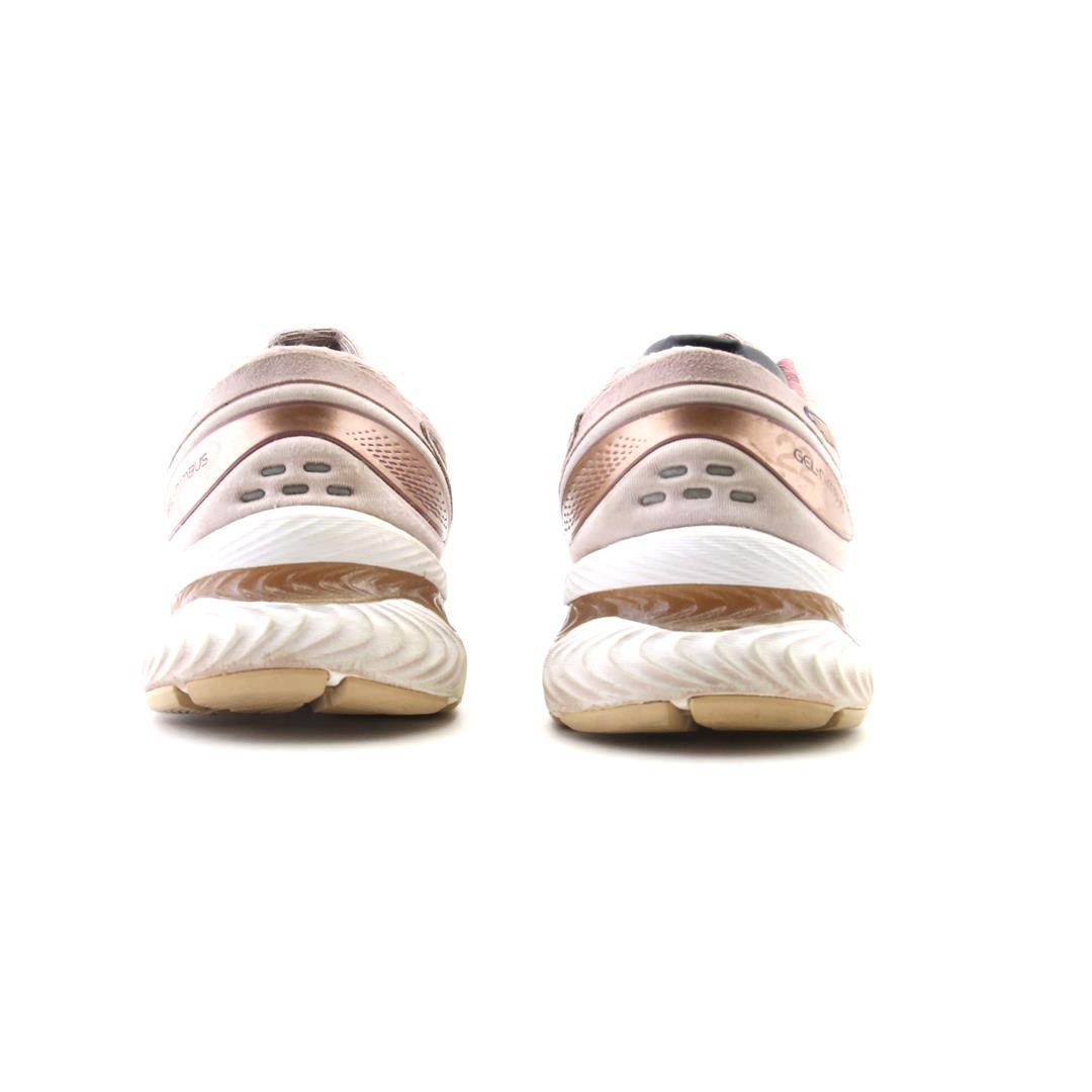 ASICS GEL NIMBUS 22