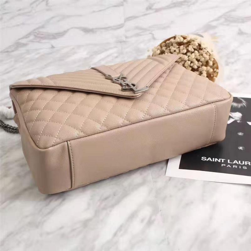 Amelia - YSL Bag - 2811