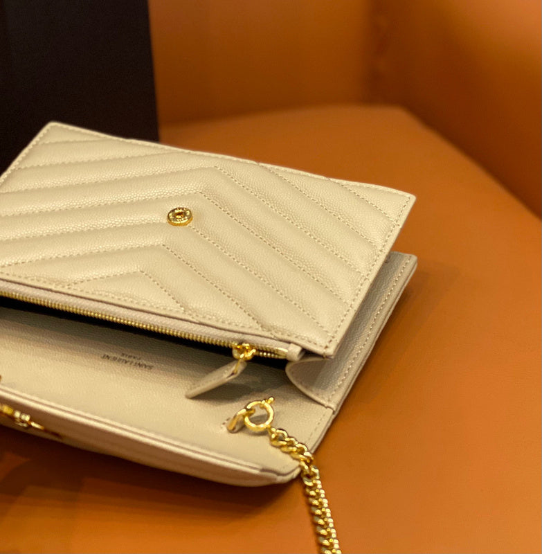 Amelia - YSL Bag - 2018