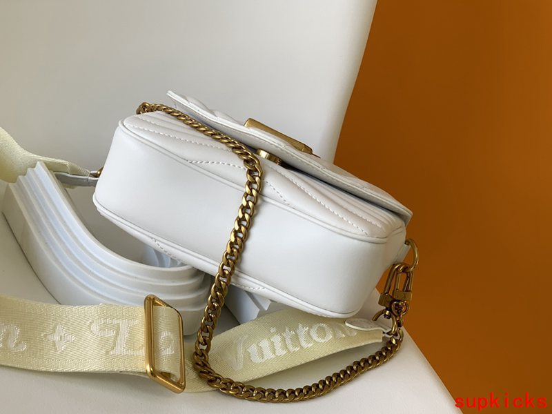 Amelia- Mix Wallets - 376
