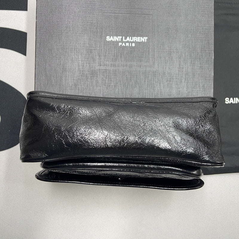Amelia - YSL Bag - 2240