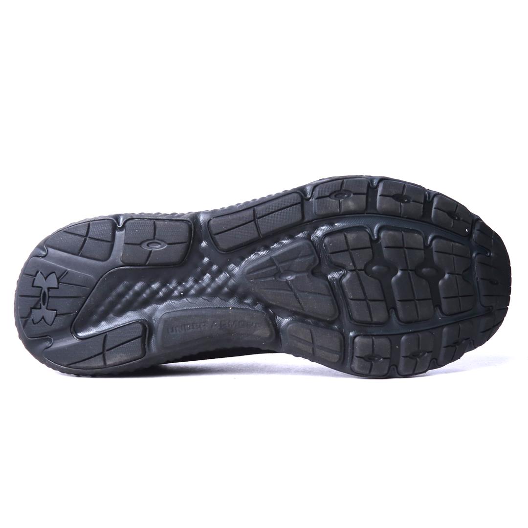 UNDER ARMOUR CHARGED ROGUE 4