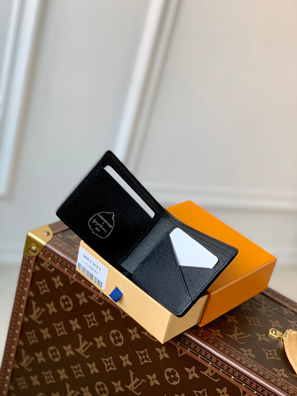 Amelia- LOV  Luxury  Wallets - 300