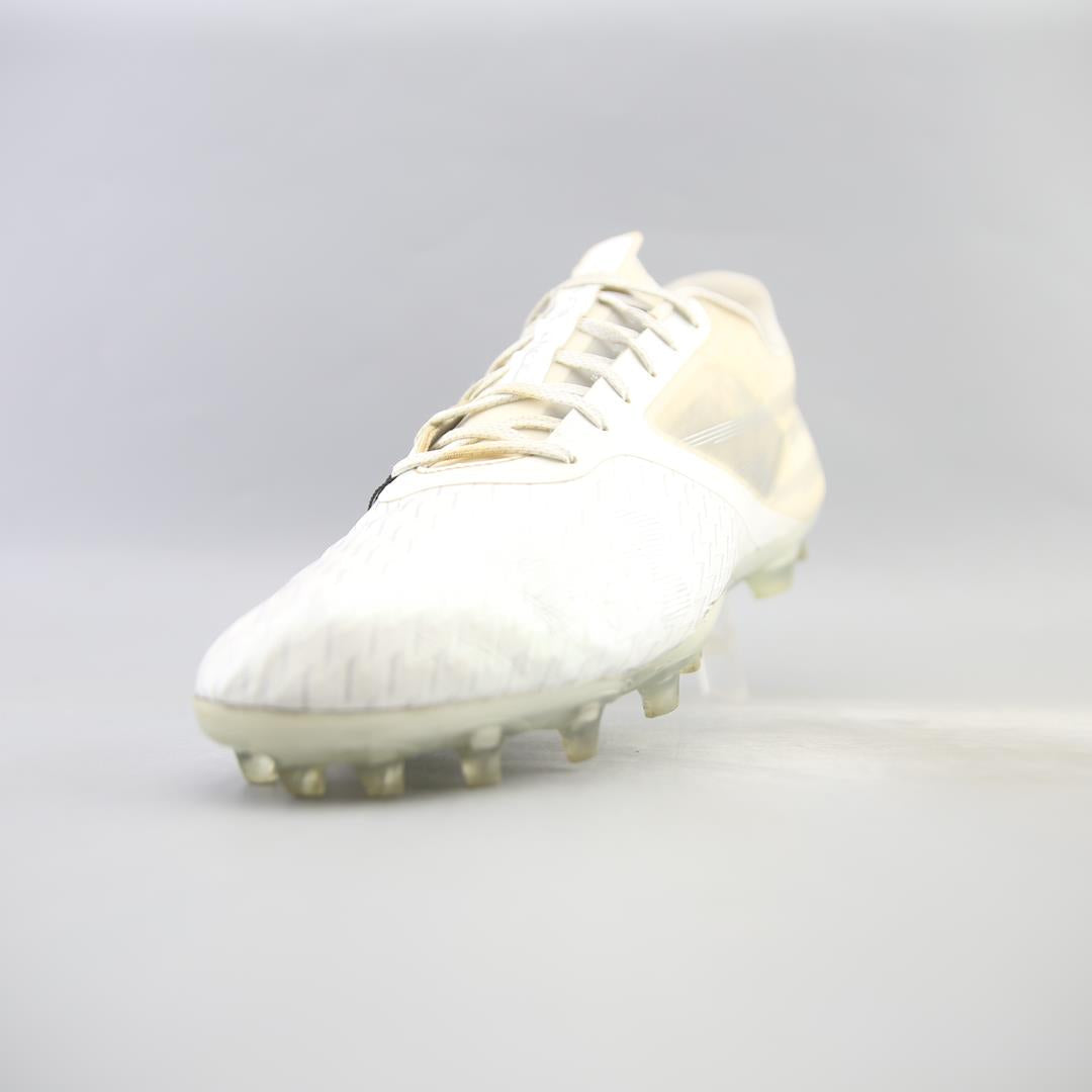 UNDER ARMOUR  BLUR LUX MX LOW