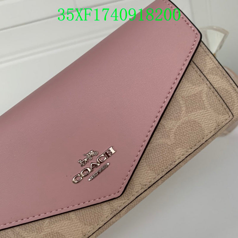 Amelia - CAH Wallet - 083