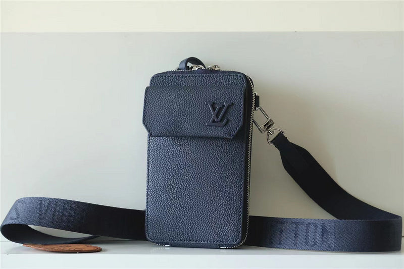 Fan Fashion Lu-Vi bags - 9978