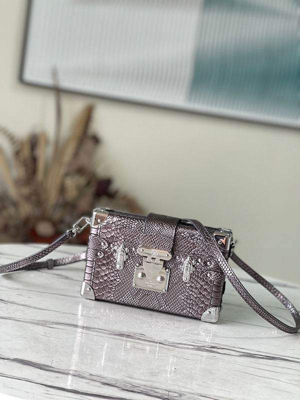 Fashion Lu-Vi bags - 4977