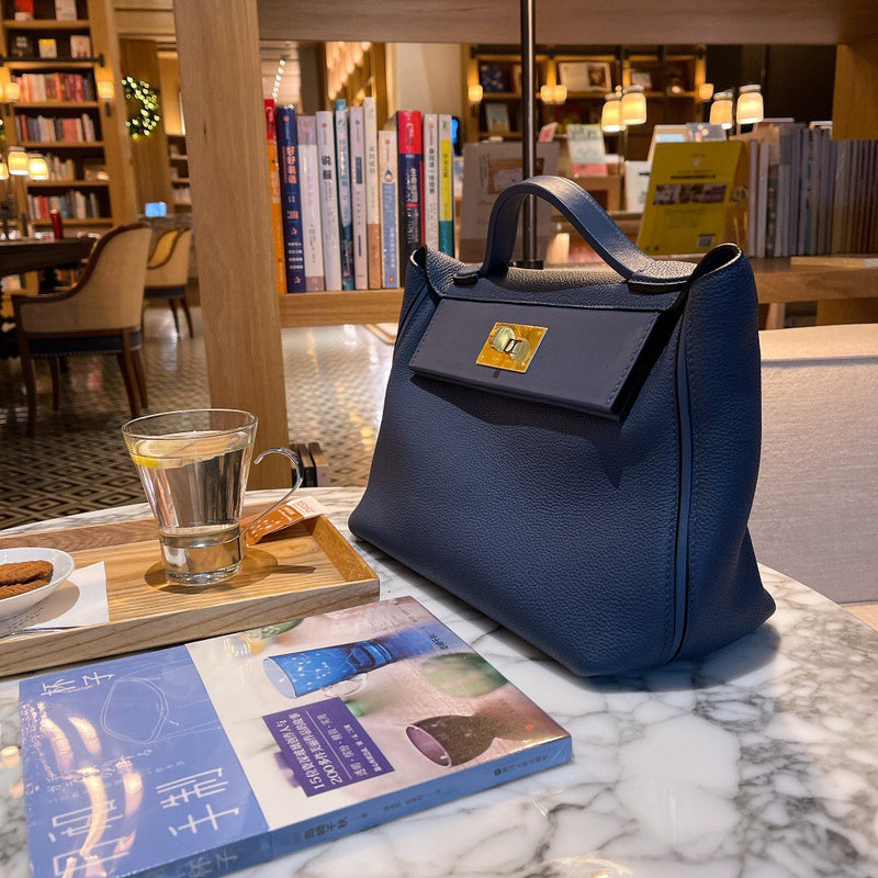 Amelia - HMS Bags - 1519