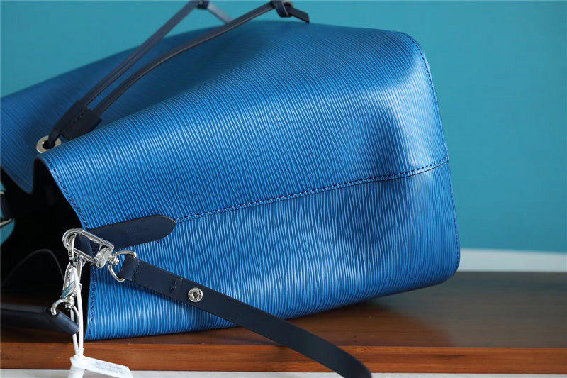 Fan Fashion Lu-Vi bags - 8548