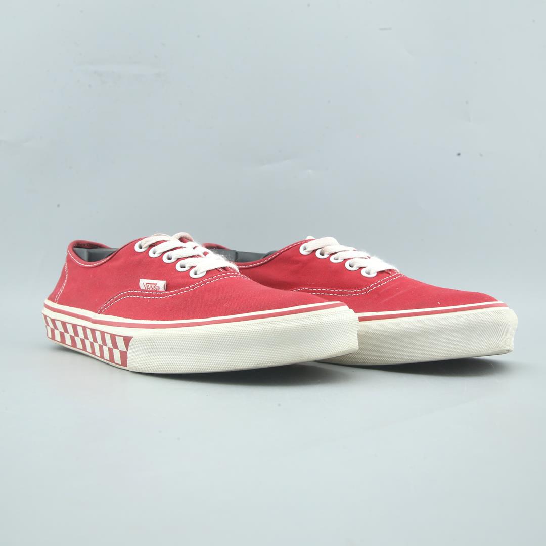 VANS AUTHENTIC