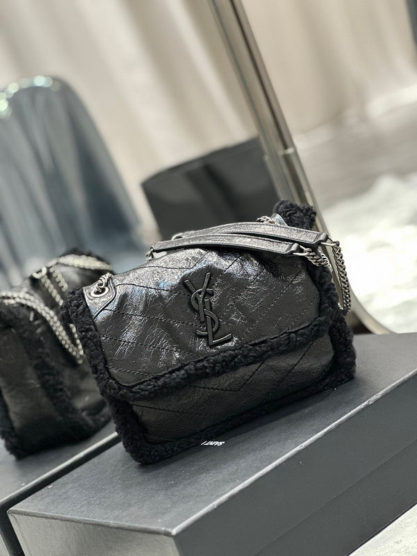 Amelia - YSL Bag - 3908