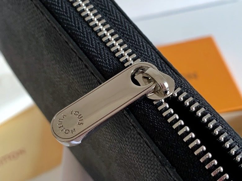 Amelia- LOV  Luxury  Wallets - 703