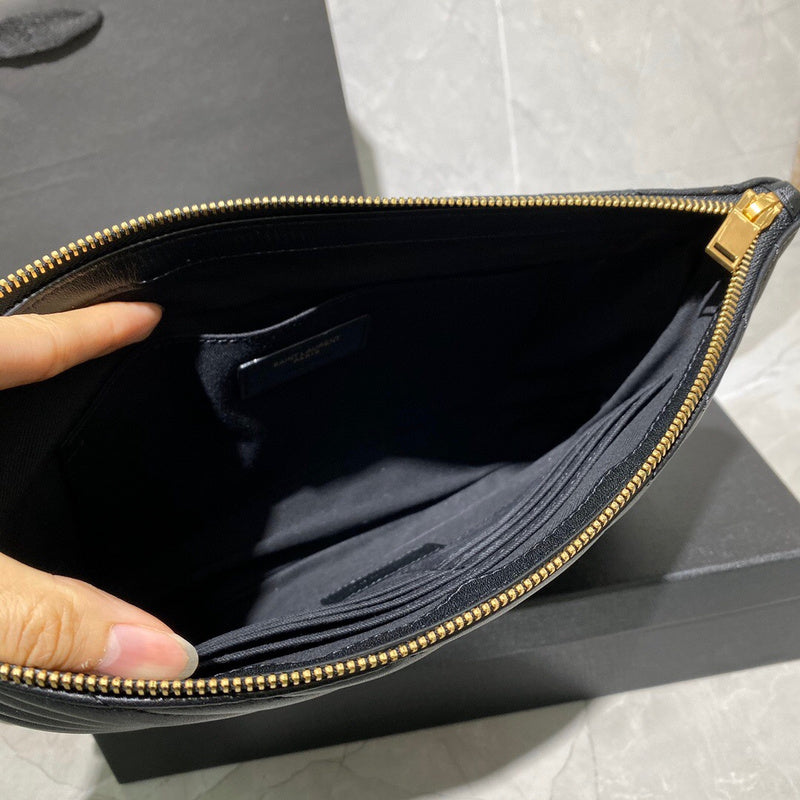 Amelia - YSL Bag - 4022