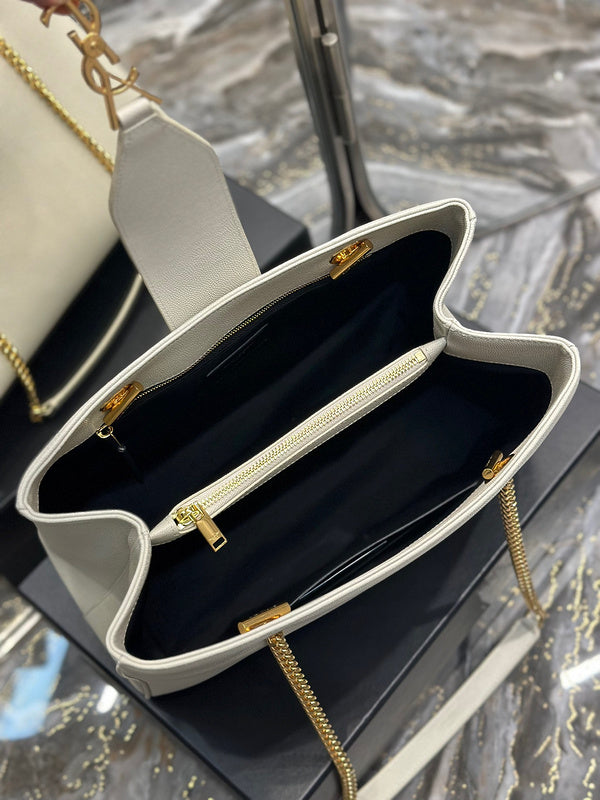 Amelia - YSL Bag - 3993