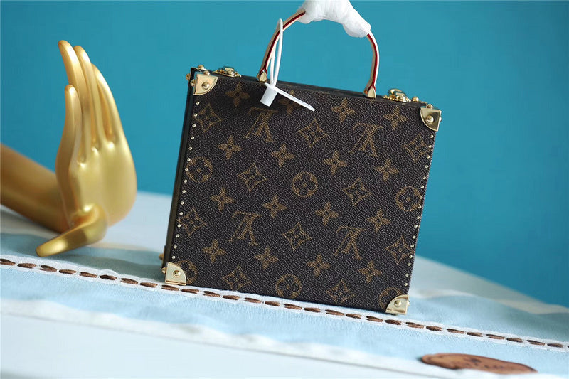 Fan Fashion Lu-Vi bags - 9486