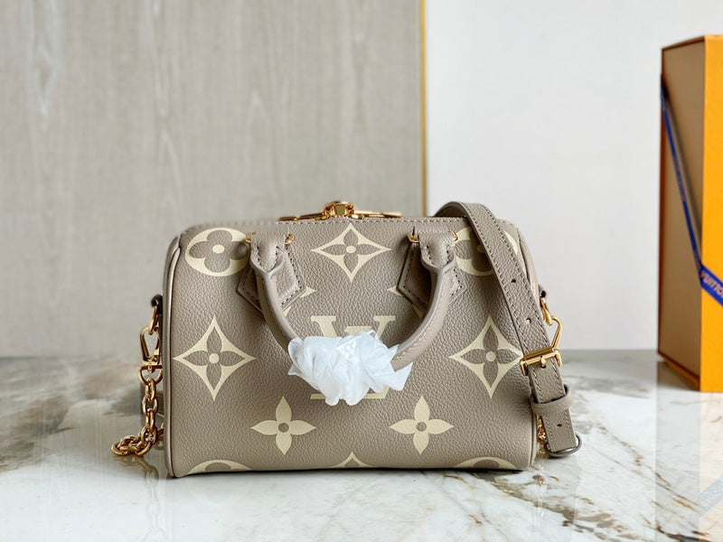 Amelia's Bag Gallery - LOV Bags - 726