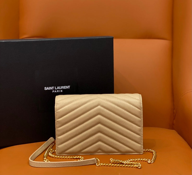 Amelia - YSL Bag - 2018