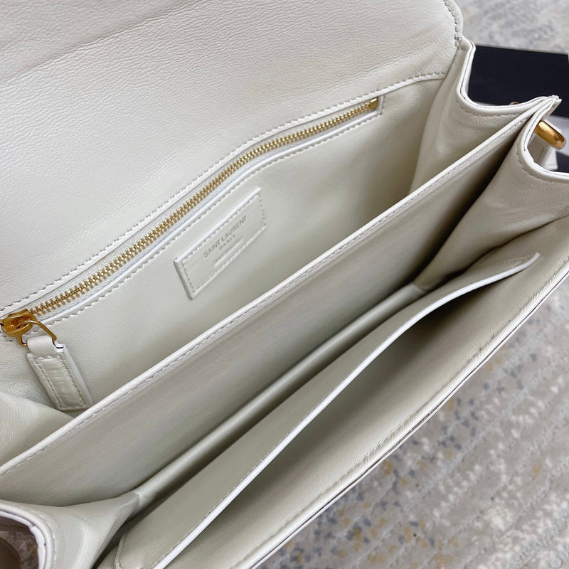 Amelia - YSL Bag - 3819