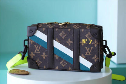 Fan Fashion Lu-Vi bags - 10108