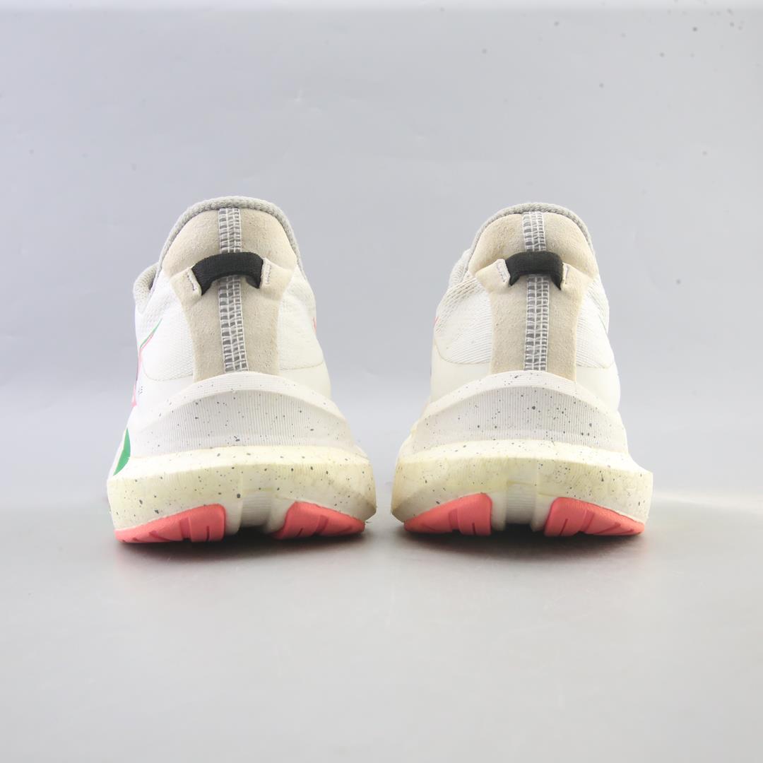 SAUCONY TEMPUS